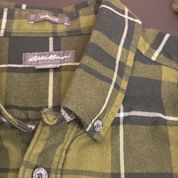 Eddie Bauer Green Plaid Flannel Button Shirt M - Picture 8 of 17